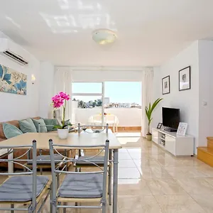 https://spectacular-attic-seatower-views-2-bedroom-26m-terrace.1costadelsol.com